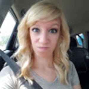 Meet your Posher, Courtney